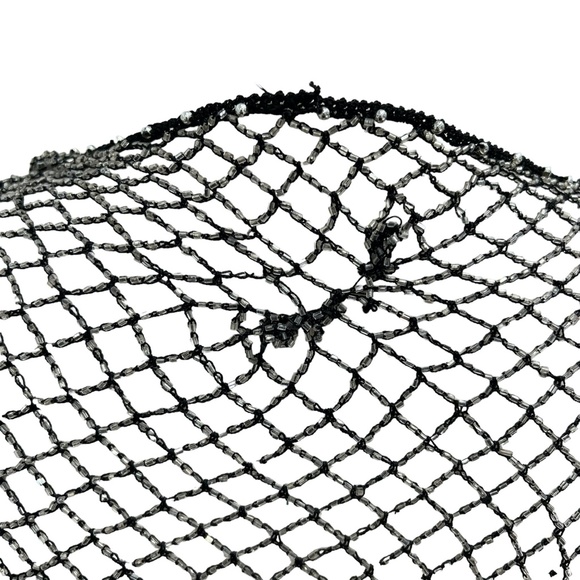 VINTAGE BLACK BEADED CROCHETED SHAWL WRAP W SILVER BEADS & SCALLOPED EDGES - Picture 8 of 16